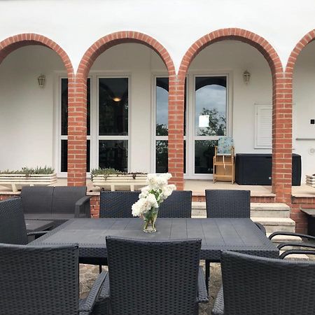 Landhaus Toereki Mit Pool Siofok Bagian luar foto