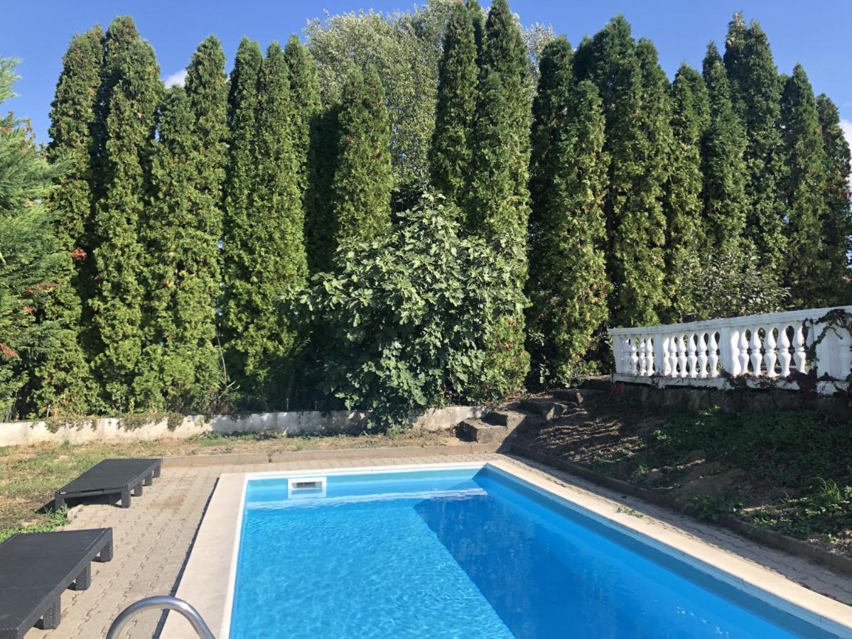 Landhaus Toereki Mit Pool Siofok Bagian luar foto
