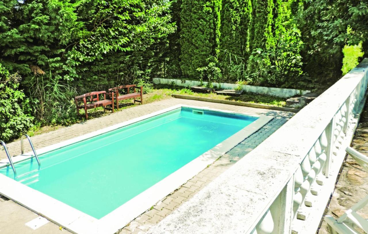 Landhaus Toereki Mit Pool Siofok Bagian luar foto